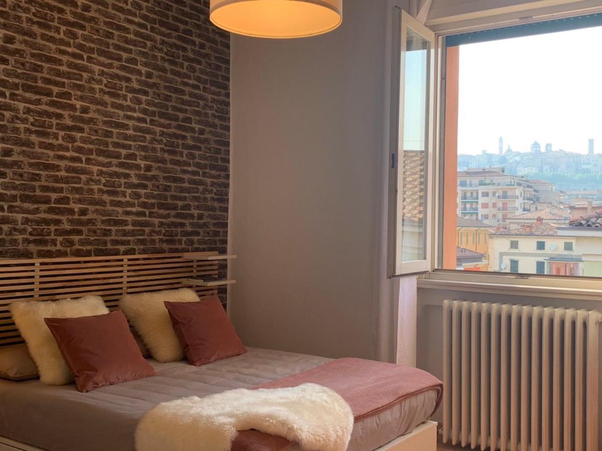 Camozzi Central Apartment แบร์กาโม ภายนอก รูปภาพ