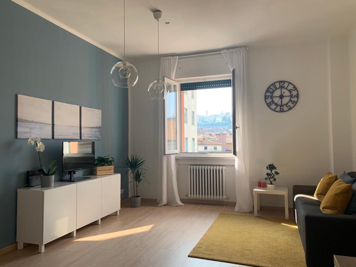 Camozzi Central Apartment แบร์กาโม ภายนอก รูปภาพ