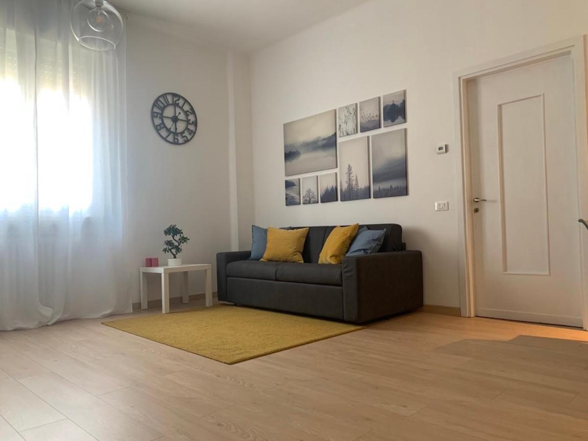 Camozzi Central Apartment แบร์กาโม ภายนอก รูปภาพ
