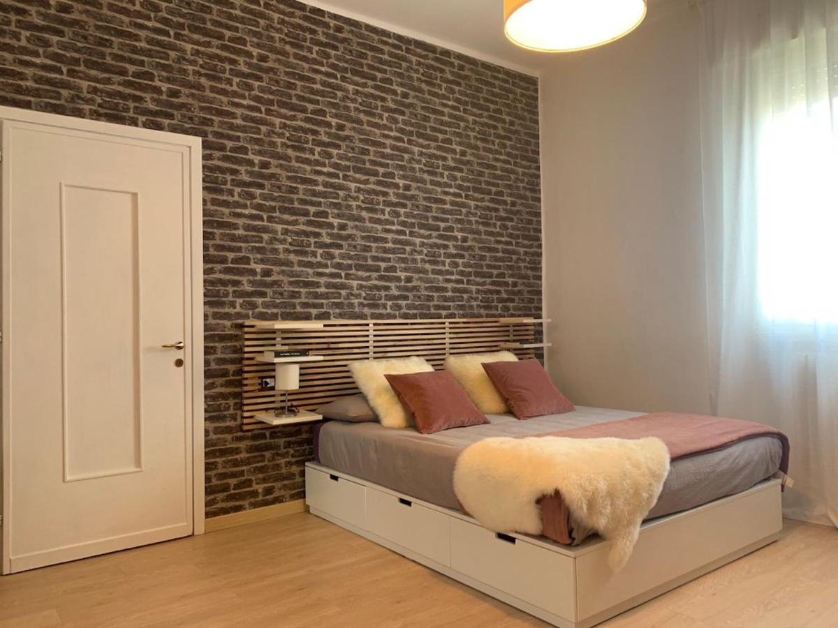 Camozzi Central Apartment แบร์กาโม ภายนอก รูปภาพ