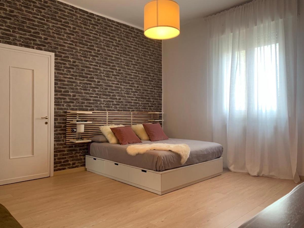 Camozzi Central Apartment แบร์กาโม ภายนอก รูปภาพ